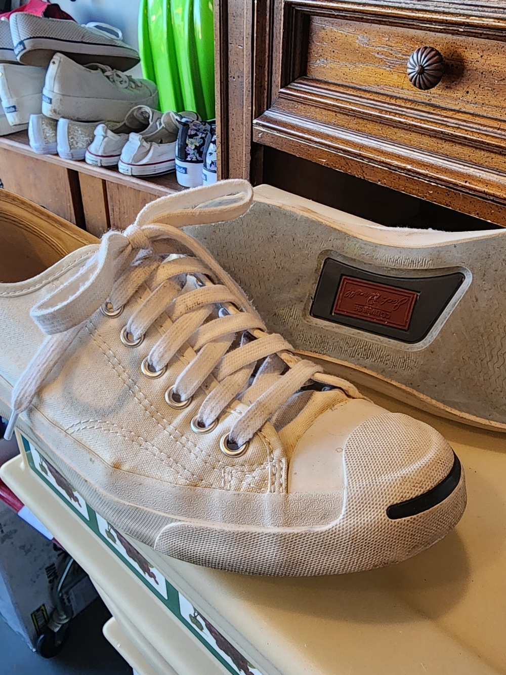Converse Jack Purcell, Well Worn 9.5